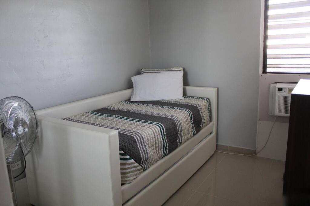 Penthouse Views Apartment ซานฮวน ภายนอก รูปภาพ